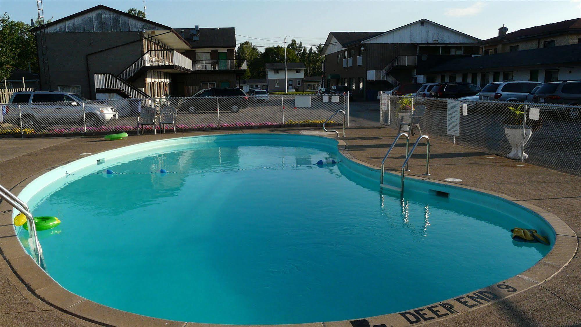 Tropicana Inn Niagarawatervallen Buitenkant foto